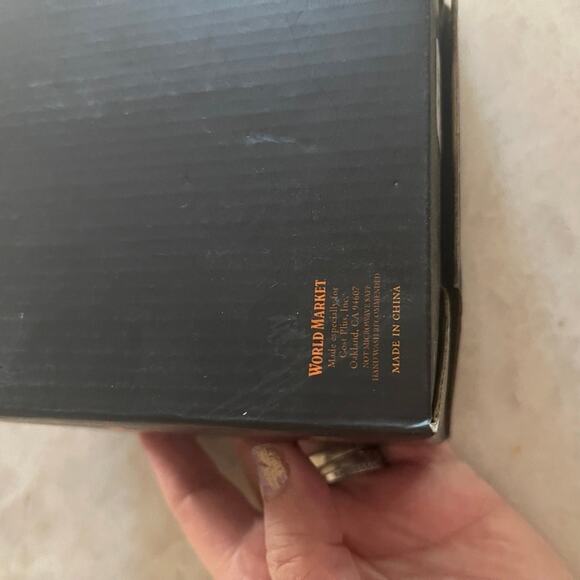 Halloween salt and pepper shakers New in Box - Picture 4 of 5